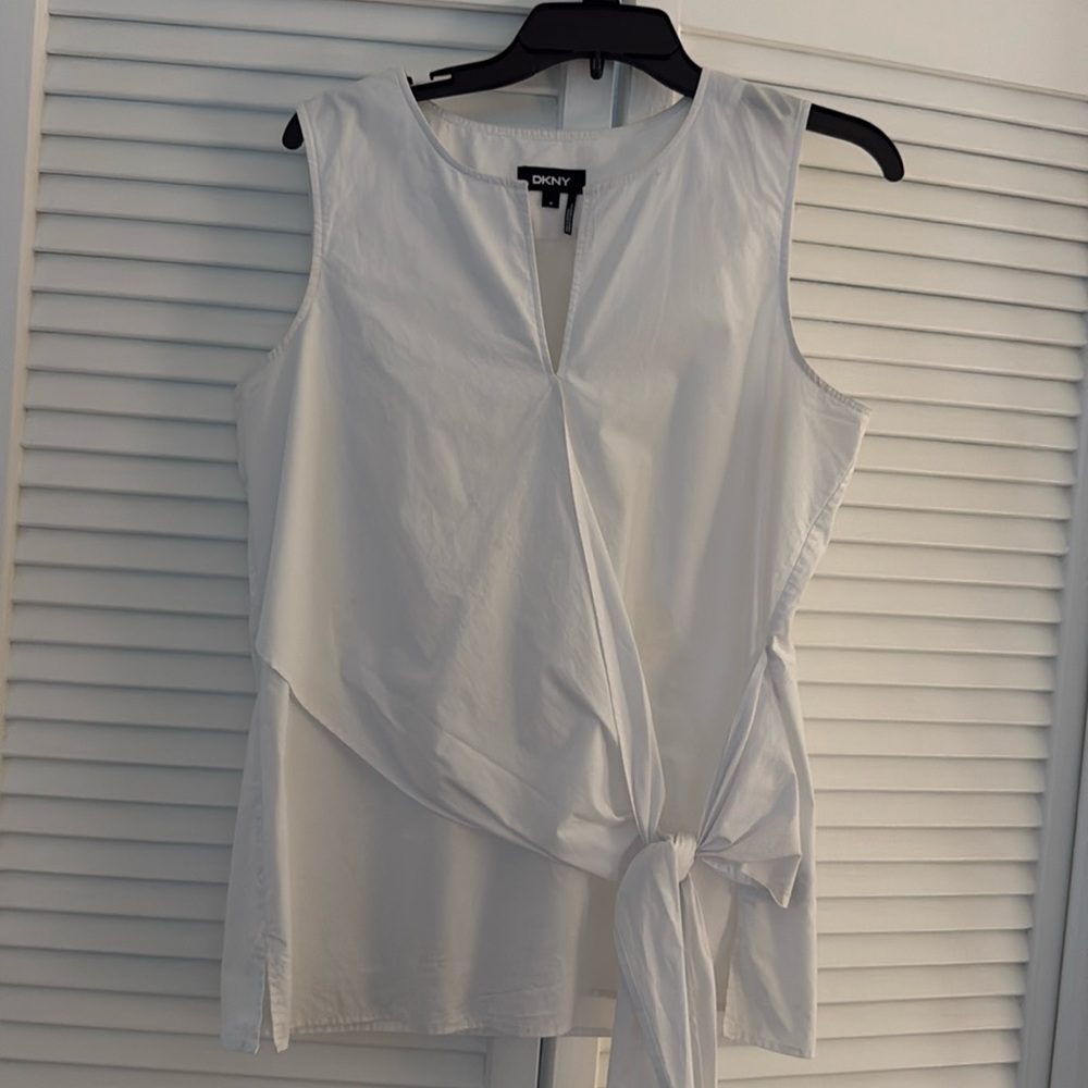 Sleeveless Top